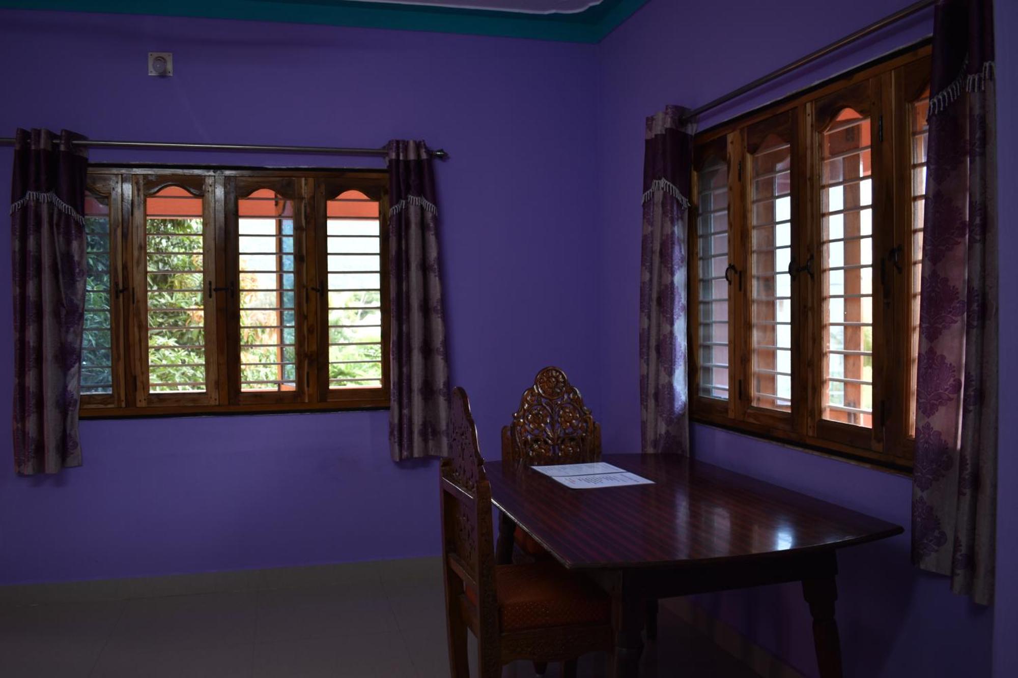 Rainbow Guest House Tiruvannāmalai Exteriör bild